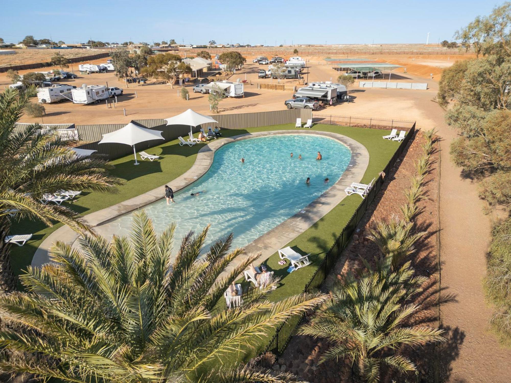 קובר פדי Big4 Stuart Range Outback Resort מראה חיצוני תמונה
