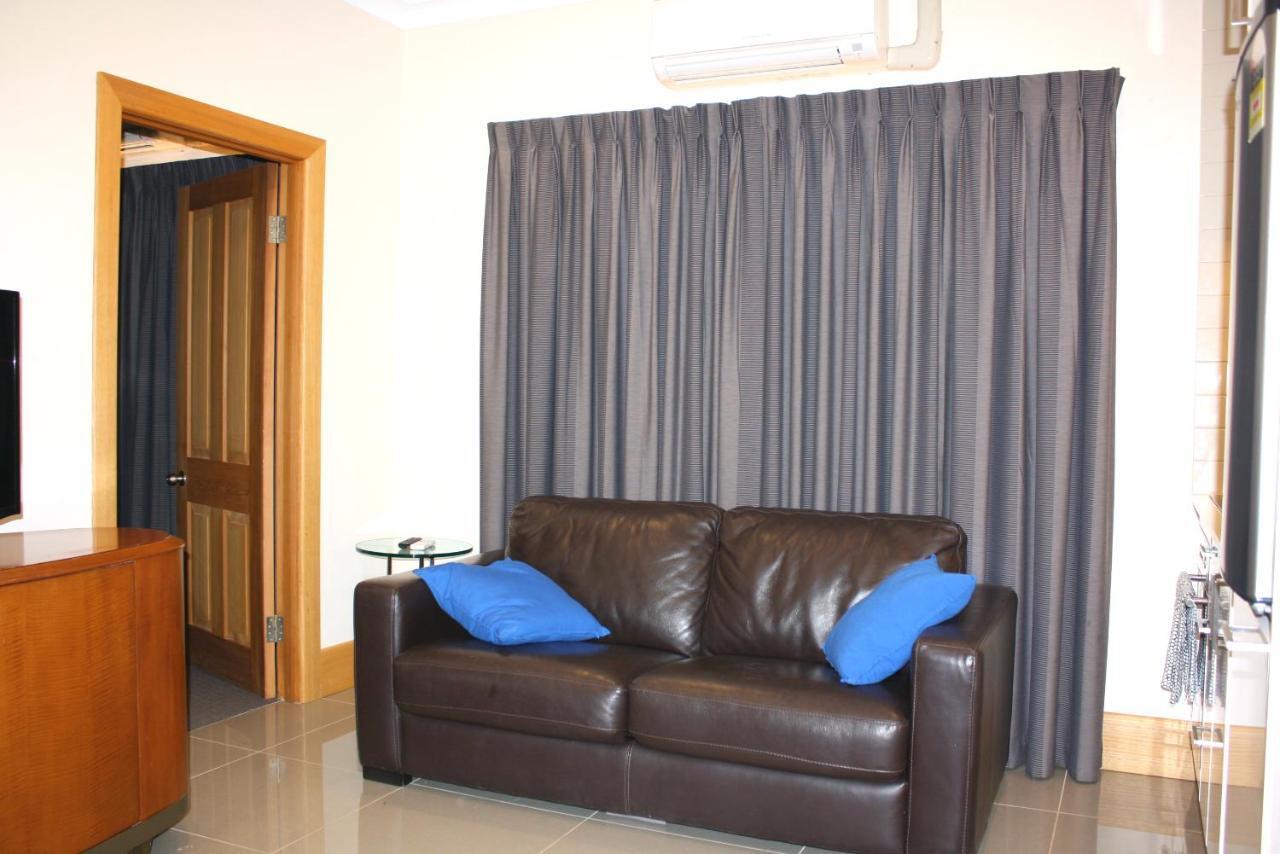 קובר פדי Big4 Stuart Range Outback Resort מראה חיצוני תמונה